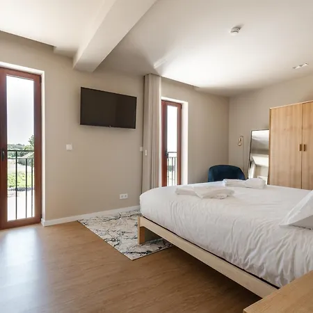 Belas Vistas Hotel *