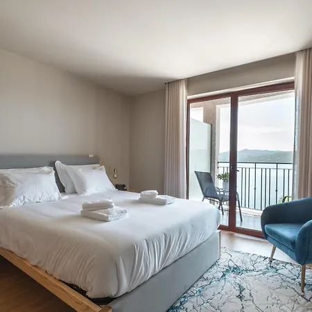 Belas Vistas Hotel *